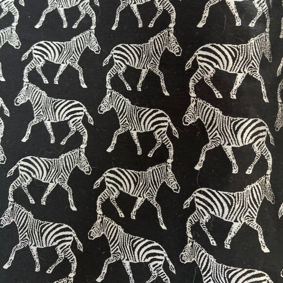 J. Crew Women’s Zebra Jacquard Skirt Size 6 Mini Pencil Zip, excellent - Picture 4 of 5